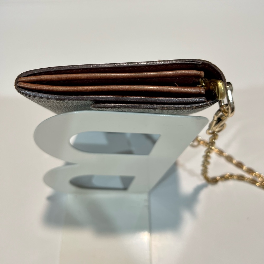 Authentic Vintage Louis Vuitton Monogram Bifold Wallet on Chain. - Picture 2 of 14